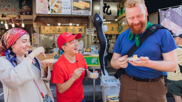 Tsukiji Market Food Tour in Tokyo: Sushi, Street Snacks and Wagashi (English Guide)