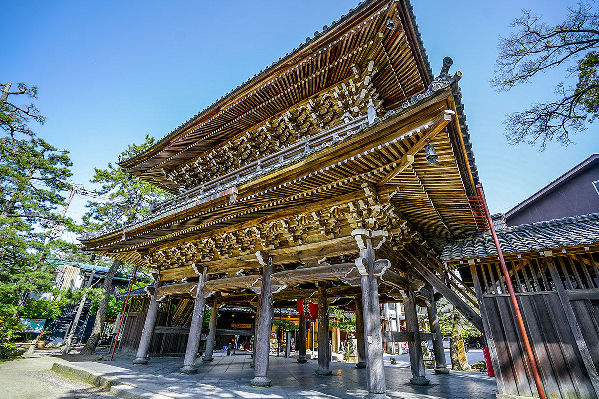 Amanohashidate and Ine Funaya Day Tour